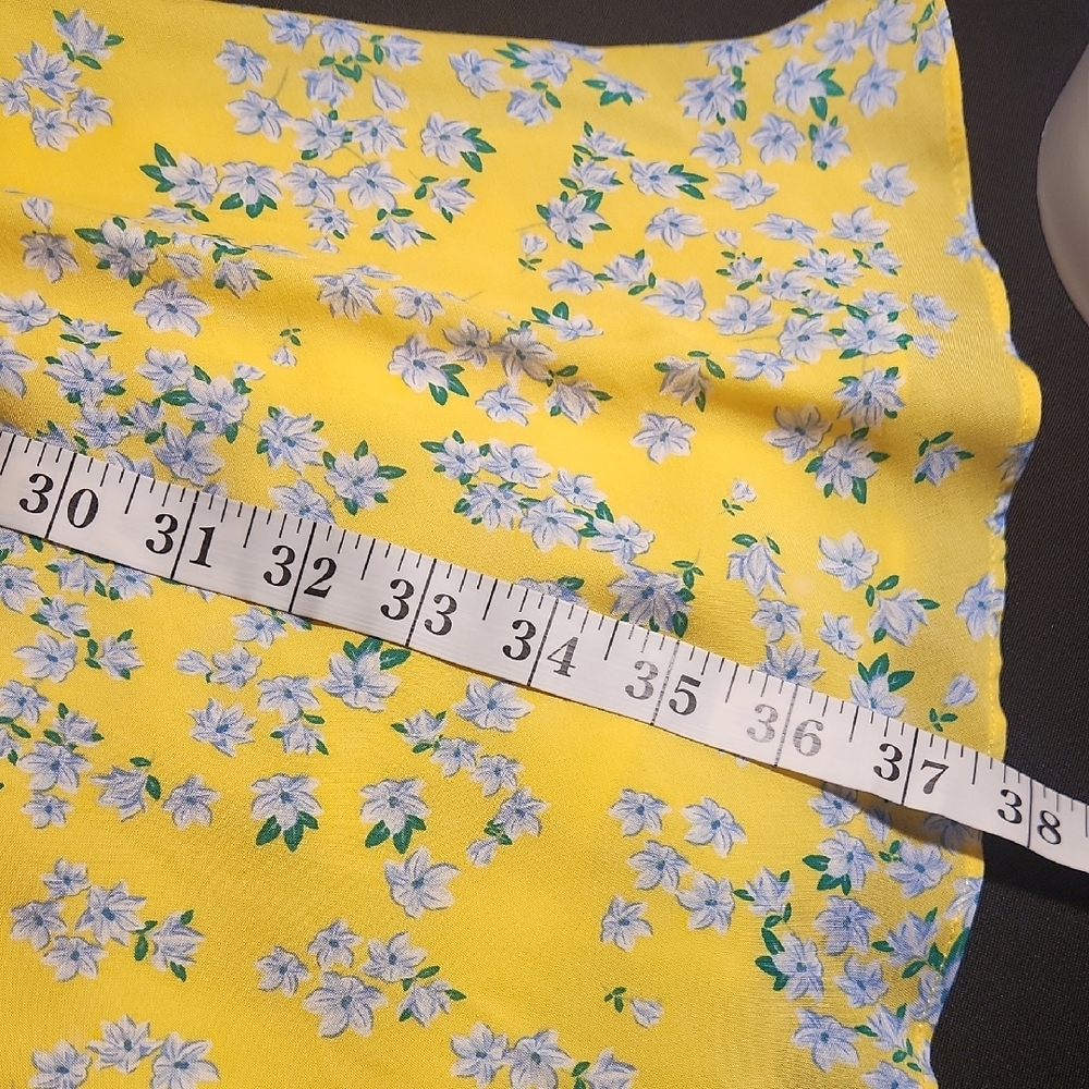 Draper James RSVP Yellow Floral Wrap Midi Dress Size S Southern Belle Feminine - Picture 10 of 10
